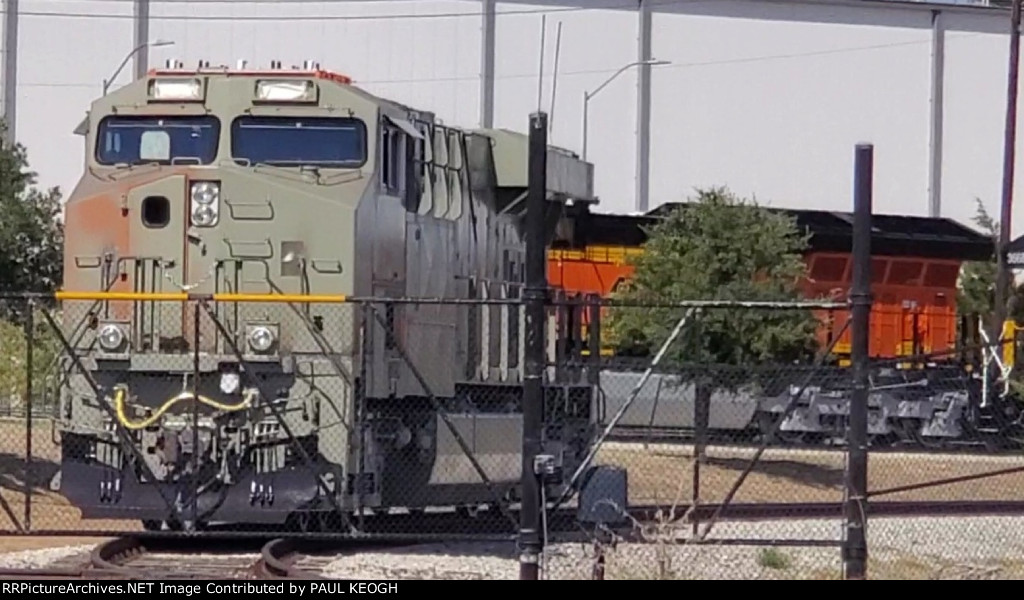 Zoomed in Shot of The Second ES44ACH Tier 4 Credit Locomotive in Primer.